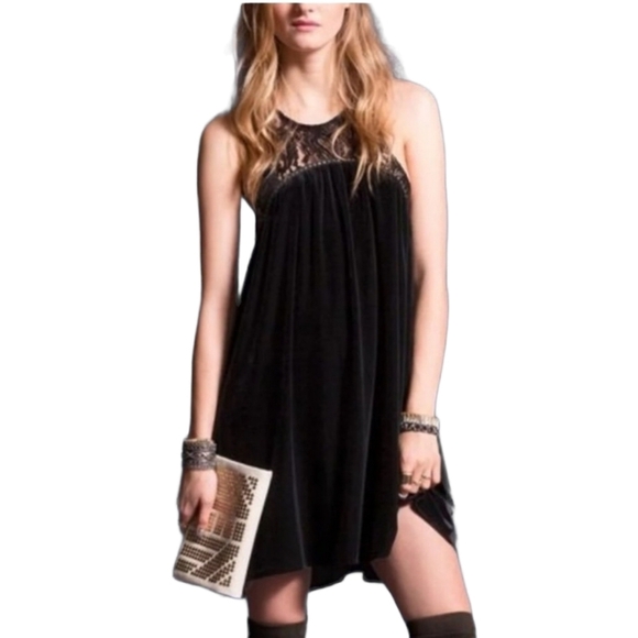 Urban Outfitter's Dress Trapeze Black Velvet Lace Witchy Sihouette Dark … - Picture 9 of 11